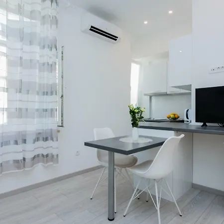Apartment Matea Split Exterior photo