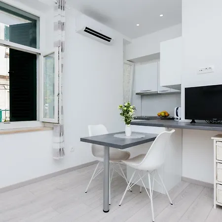 Apartment Matea Split Exterior photo